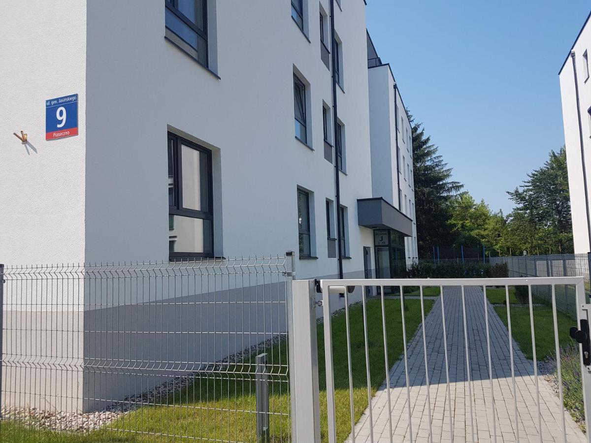 Apartament Jasinskiego Z Ogrodem Piaseczno  Εξωτερικό φωτογραφία